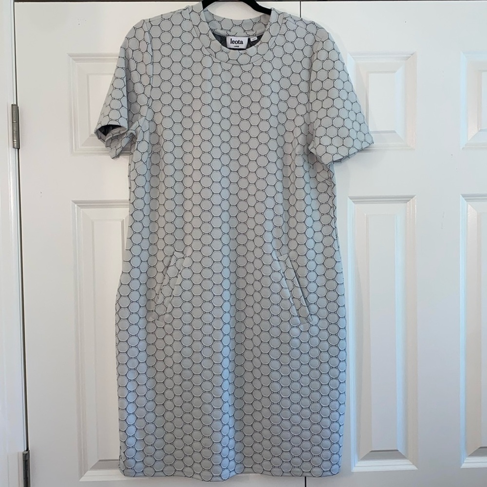 Leota Women's Short Sleeve Maddie Dress in Luxe Ivory size L